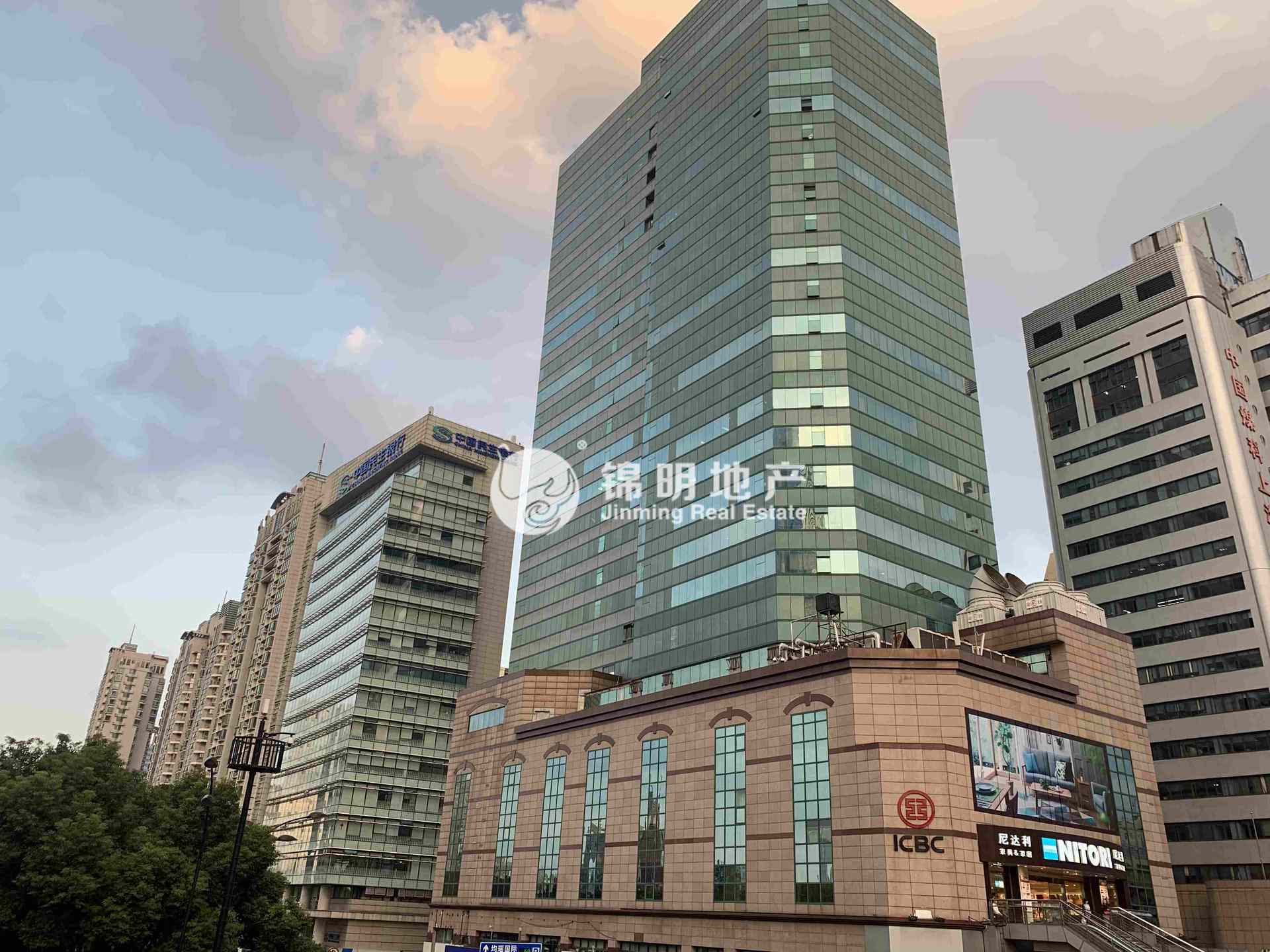 徐家汇飞雕国际大厦175平米写字楼出租